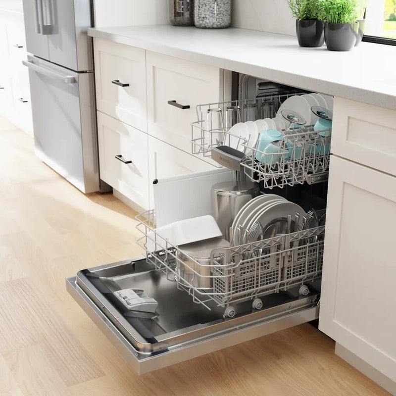 Bosch 24-inch Built-in Dishwasher with PrecisionWash® SHE4AEM5N IMAGE 19